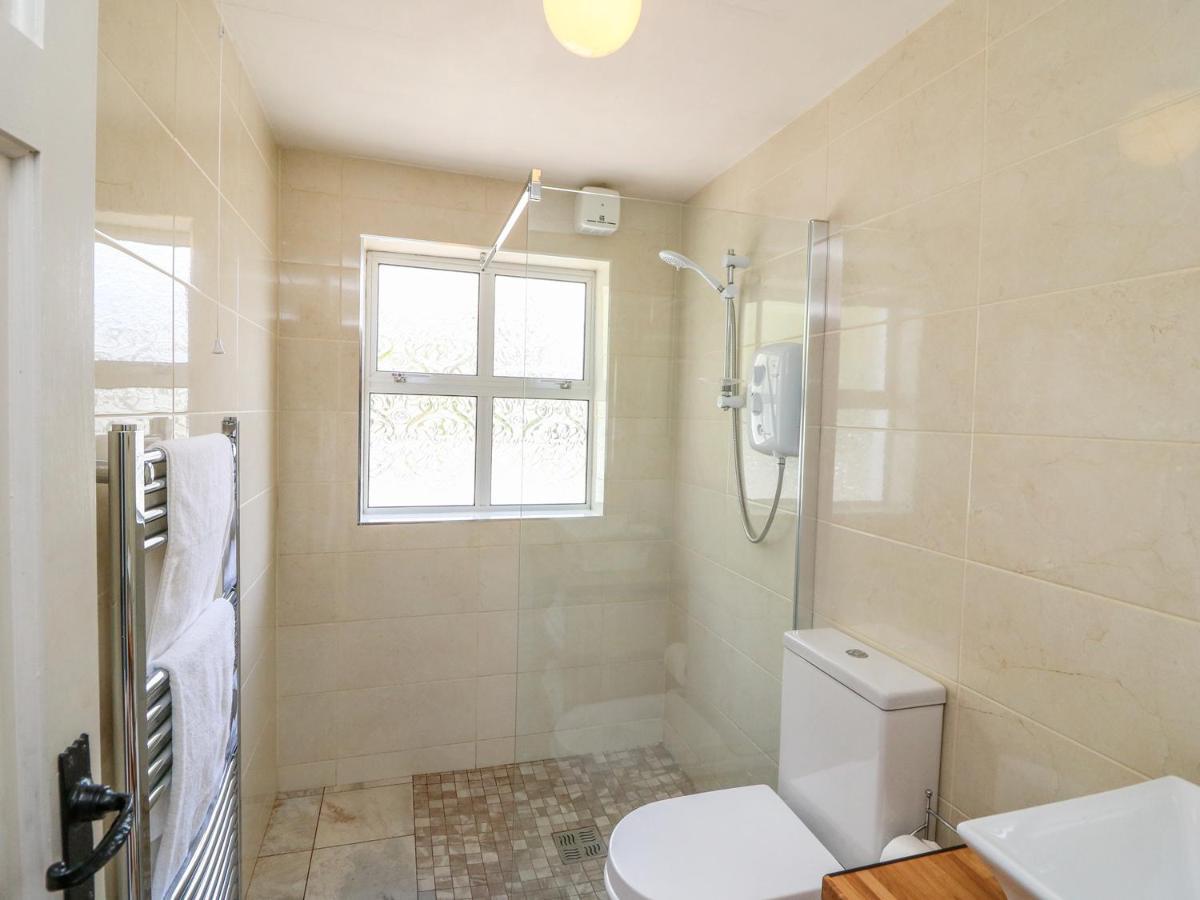 Julie'S Cottage Castleisland Bagian luar foto