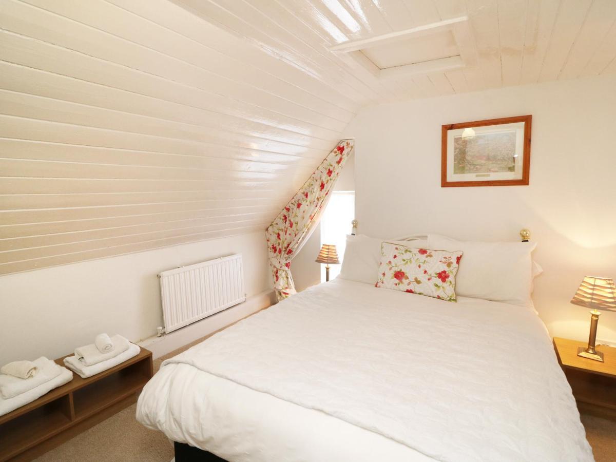 Julie'S Cottage Castleisland Bagian luar foto