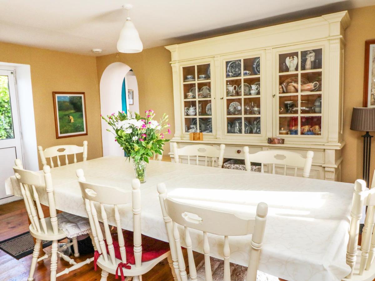 Julie'S Cottage Castleisland Bagian luar foto