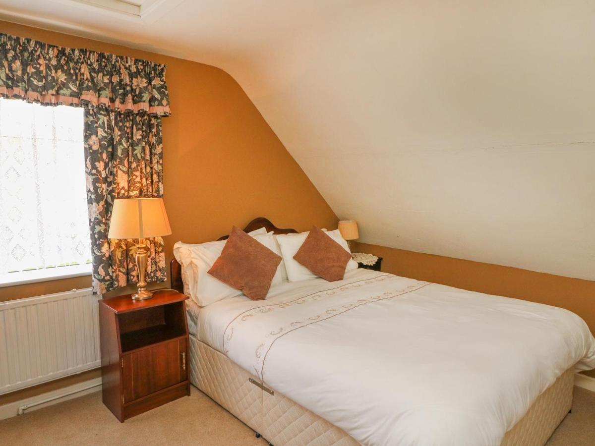 Julie'S Cottage Castleisland Bagian luar foto